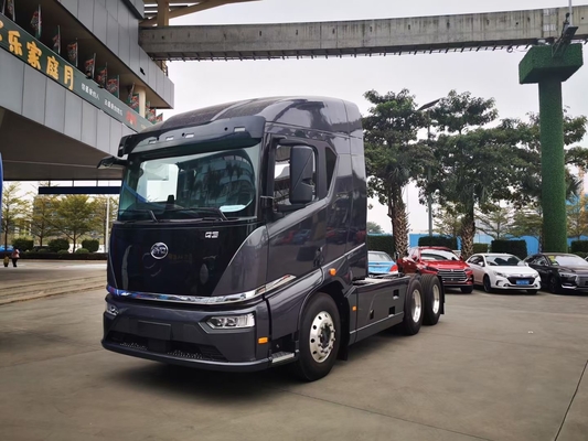 গরম বিক্রয় 282 কিলোওয়াট ঘন্টা বিদ্যুৎ, BYD 6x4 ডক নিবেদিত বিশুদ্ধ বৈদ্যুতিক ট্র্যাক্টর
