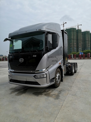 গরম বিক্রয় 282 কিলোওয়াট ঘন্টা বিদ্যুৎ, BYD 6x4 ডক নিবেদিত বিশুদ্ধ বৈদ্যুতিক ট্র্যাক্টর