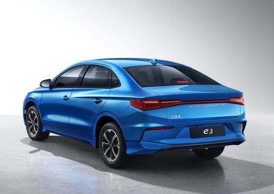 ৪০১ কিলোমিটার দূরত্বের সাথে চীনে তৈরি BYD Pure Electric Vehicle e3 সিটি শেয়ার্ড কার